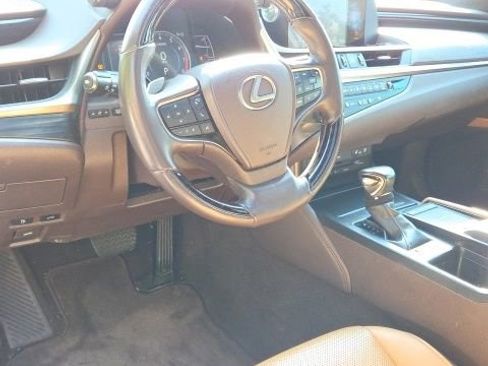 Used 2019 Lexus ES 350 w/ Premium Package FWD image 15