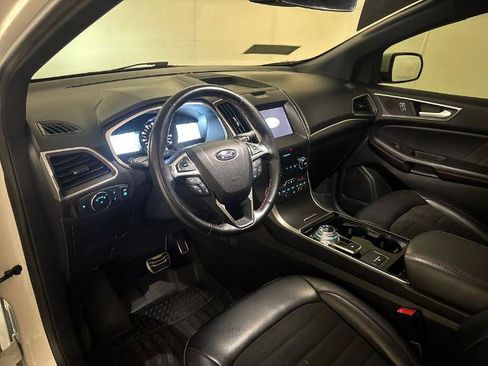 Certified 2020 Ford Edge ST-Line AWD/4WD image 4