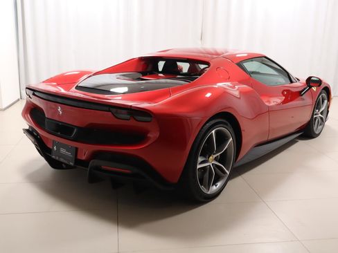 Used 2022 Ferrari 296 GTB image 9