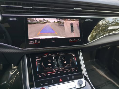 New 2026 Audi SQ7 Premium Plus image 26