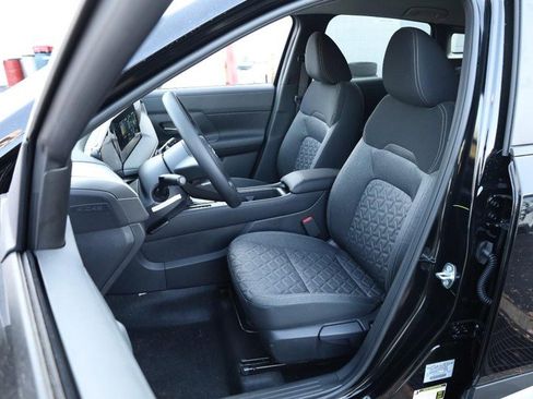 New 2026 Nissan Kicks SV w/ Cold Weather Package image 8