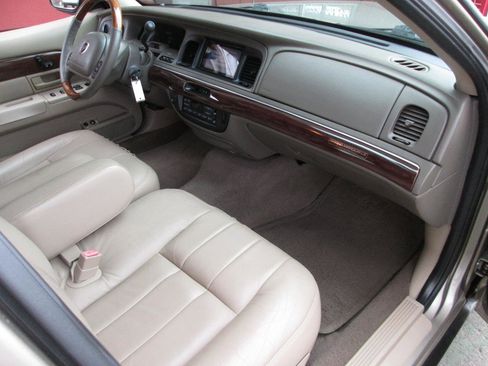 Used 2003 Mercury Grand Marquis LS image 22