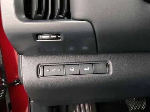 New 2026 Nissan Pathfinder SL w/ SL Premium Package AWD/4WD image 33