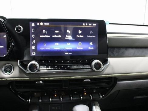 New 2026 Chevrolet Colorado ZR2 w/ Technology Package image 13