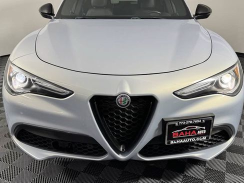 Used 2020 Alfa Romeo Stelvio Ti Sport w/ Quick Order Package 22S Sport AWD/4WD image 9