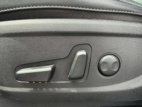 Used 2024 Kia Telluride S AWD/4WD image 22