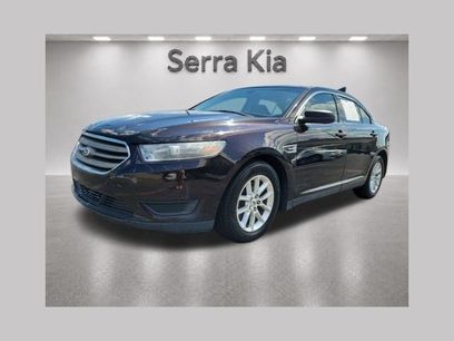 Used 2014 Ford Taurus SE