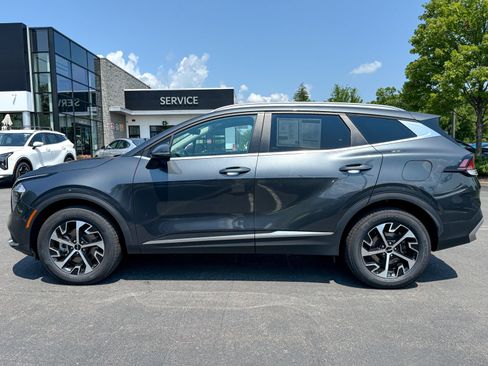 Used 2023 Kia Sportage EX AWD/4WD image 10