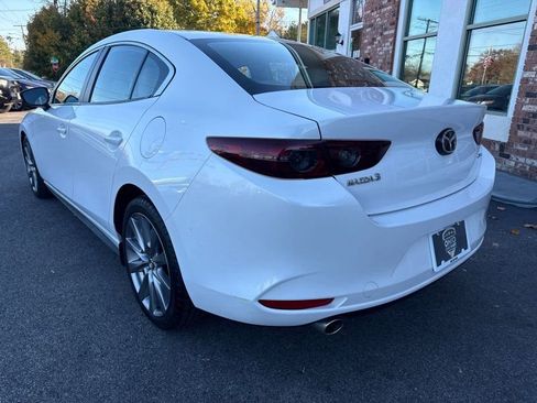 Used 2019 MAZDA MAZDA3 Sedan w/ Select Package image 7
