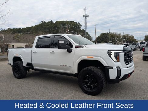 Used 2024 GMC Sierra 2500 AT4 w/ AT4 Premium Plus Package image 2