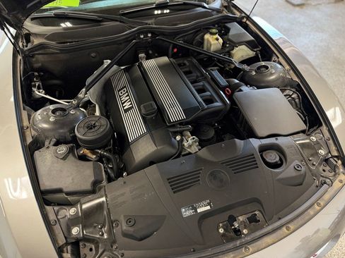 Used 2005 BMW Z4 2.5i RWD image 22