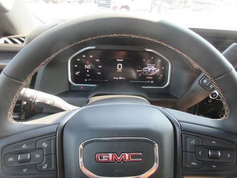 New 2026 GMC Sierra 3500 AT4 w/ AT4 Premium Plus Package AWD/4WD image 19