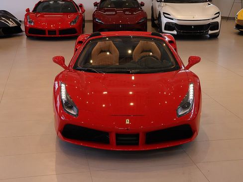Certified 2019 Ferrari 488 Spider RWD image 34