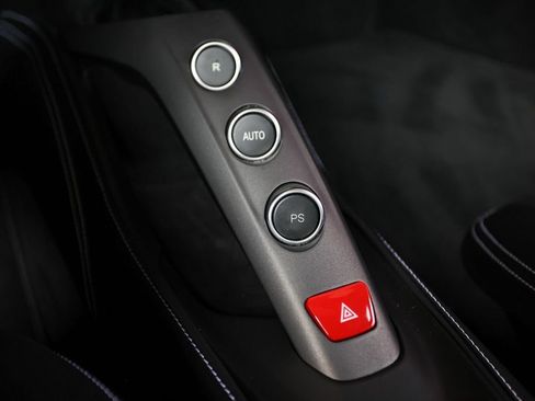 Certified 2019 Ferrari 488 GTB RWD image 39