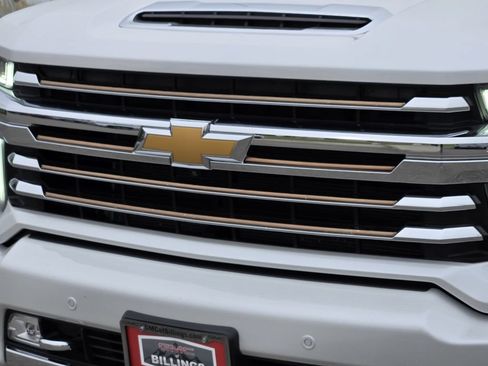 Used 2023 Chevrolet Silverado 2500 High Country w/ Safety Package II AWD/4WD image 48