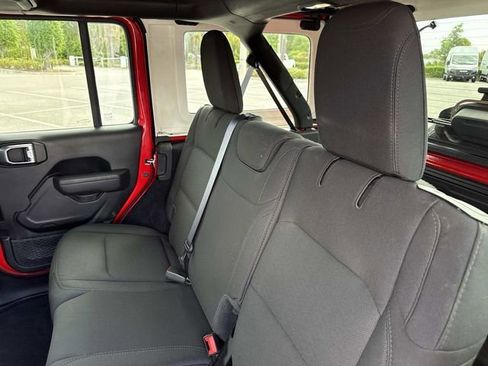 Used 2022 Jeep Wrangler Unlimited Sport w/ Sun And Sound Package image 11