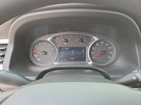 Used 2021 GMC Acadia SLE image 27