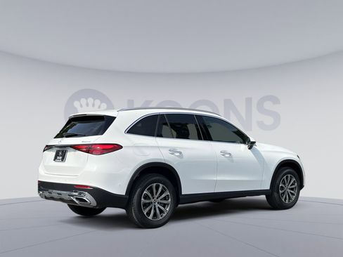 Certified 2025 Mercedes-Benz GLC 300 GLC 300 image 5