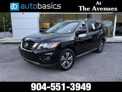 Used 2020 Nissan Pathfinder SV