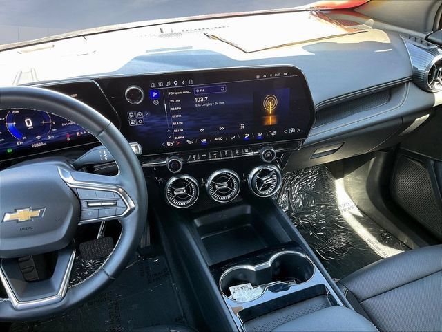 Certified 2024 Chevrolet Blazer EV LT AWD/4WD image 11