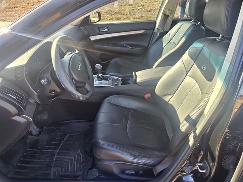 Used 2013 INFINITI G37 x w/ Premium Pkg image 12