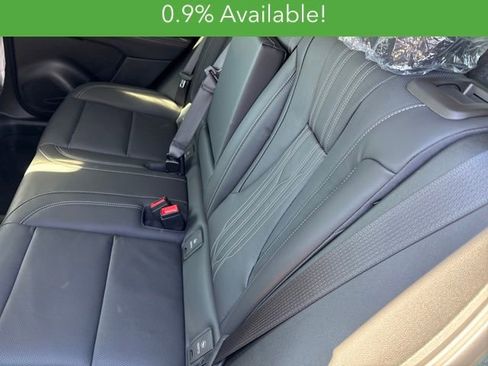 New 2026 Buick Envision Avenir image 5