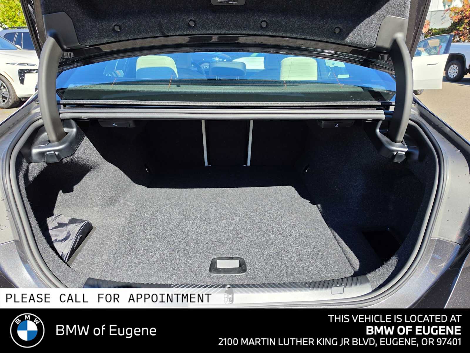 Used 2026 BMW i5 eDrive40 RWD image 19
