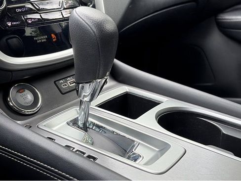 Used 2020 Nissan Murano S w/ Technology Package FWD image 14