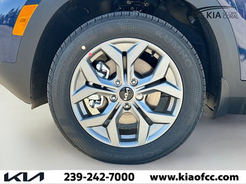 New 2026 Kia Seltos LX image 36