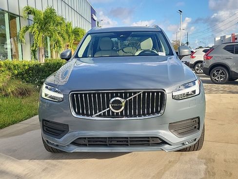 Used 2023 Volvo XC90 B5 Core w/ Protection Package Premier image 2