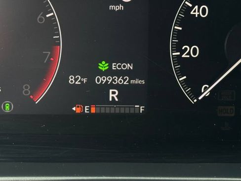 Certified 2023 Honda HR-V EX-L image 26
