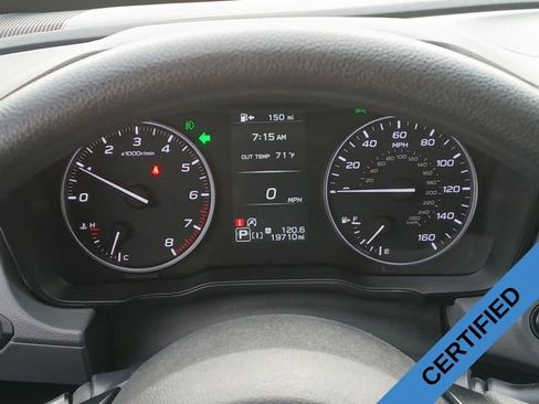 Used 2024 Subaru Crosstrek 2.0i Premium AWD/4WD image 8