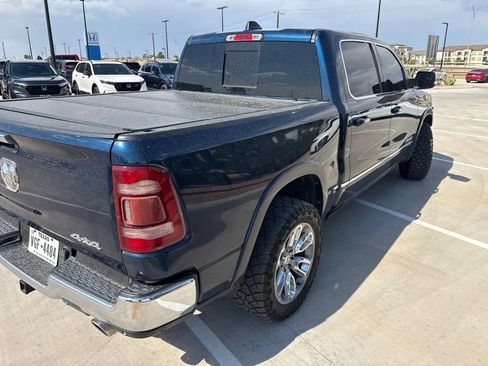 Used 2019 RAM 1500 Limited AWD/4WD image 12