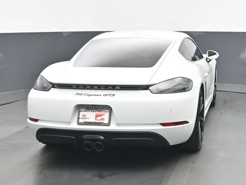 Used 2019 Porsche 718 Cayman GTS RWD image 4