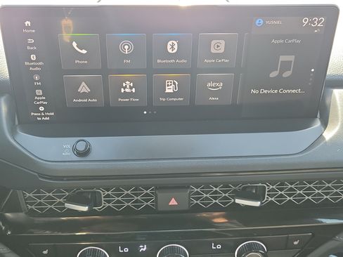 Used 2025 Honda Accord Sport image 31