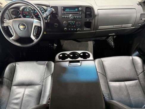 Used 2013 Chevrolet Silverado 2500 LT w/ Z71 Appearance Package AWD/4WD image 16