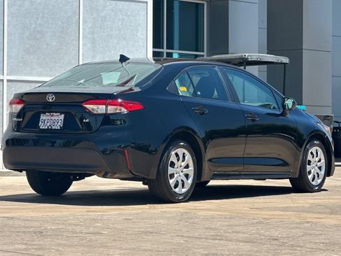 Certified 2024 Toyota Corolla LE FWD image 4