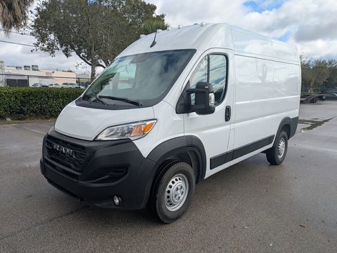 New 2026 RAM ProMaster 1500 w/ Convenience Group image 9