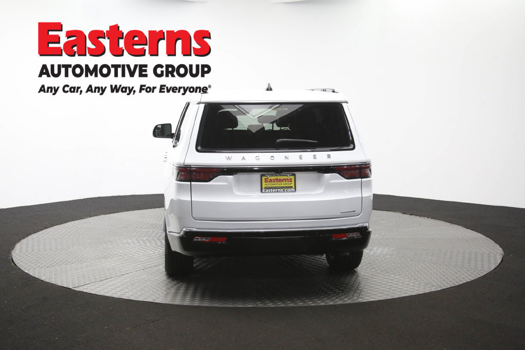 Used 2024 Jeep Wagoneer Series II w/ Flexible Seating Group RWD image 42