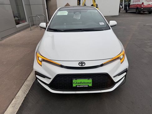 Used 2024 Toyota Corolla XSE FWD image 8