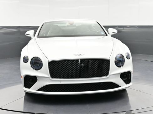 Used 2024 Bentley Continental GT image 11
