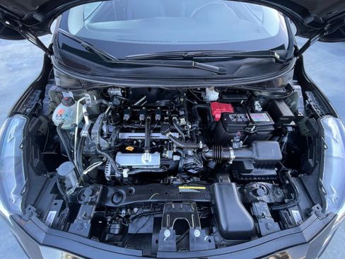 Used 2025 Nissan Versa SV image 31