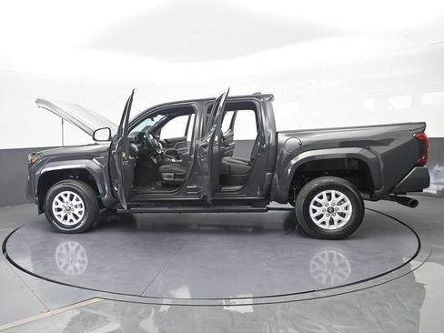 Used 2024 Toyota Tacoma SR5 RWD image 75