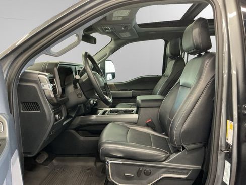 Certified 2023 Ford F250 Lariat w/ Lariat Ultimate Package AWD/4WD image 9