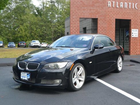 Used 2008 BMW 335i Convertible image 2