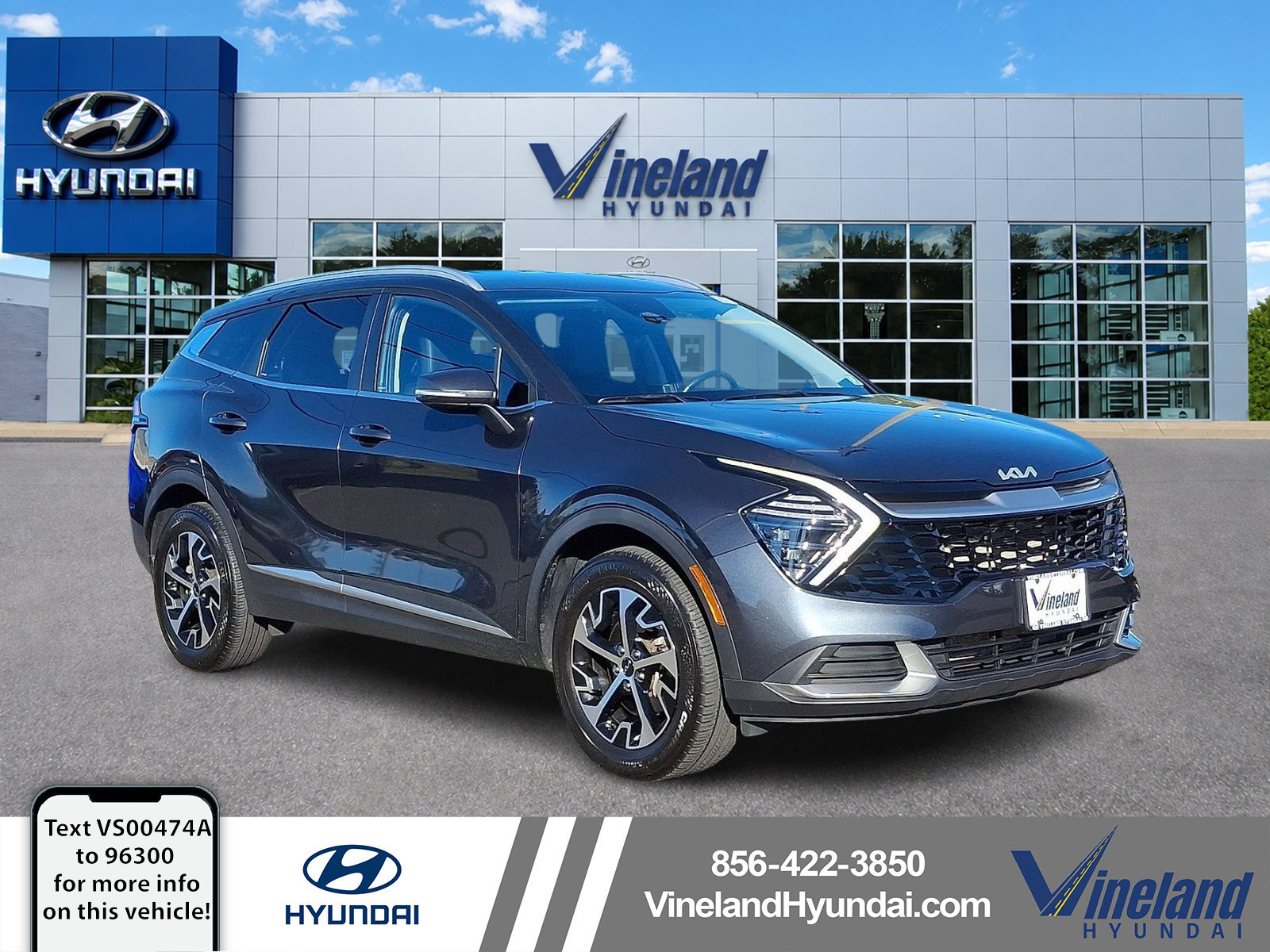 Used 2024 Kia Sportage EX AWD/4WD image 1