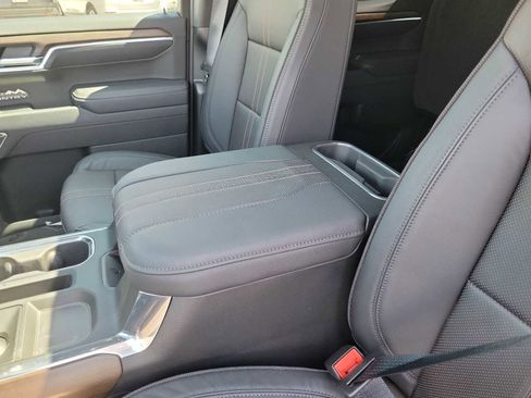 Used 2026 Chevrolet Silverado 1500 High Country w/ Midnight Edition image 12