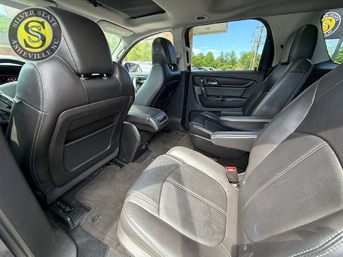Used 2016 GMC Acadia SLT w/ Open Road Package AWD/4WD image 13