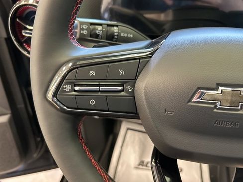 Used 2025 Chevrolet Equinox RS w/ Convenience Package III image 18