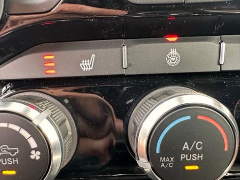 New 2025 RAM 1500 Big Horn AWD/4WD image 27
